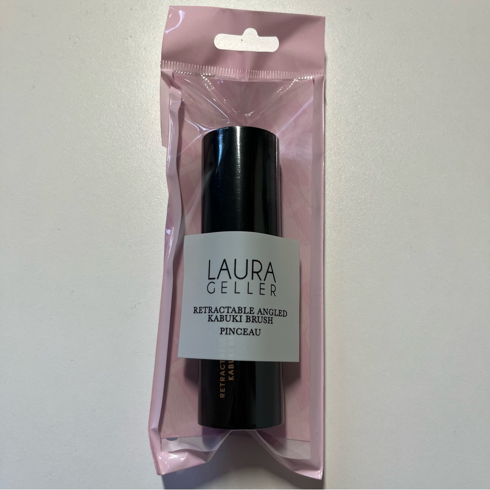 Laura Geller Retractable Angled Kabuki Brush - NWT